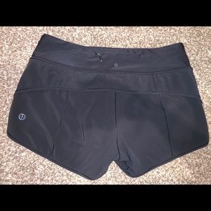 🦋LULULEMON SPEED UP SHORT🦋